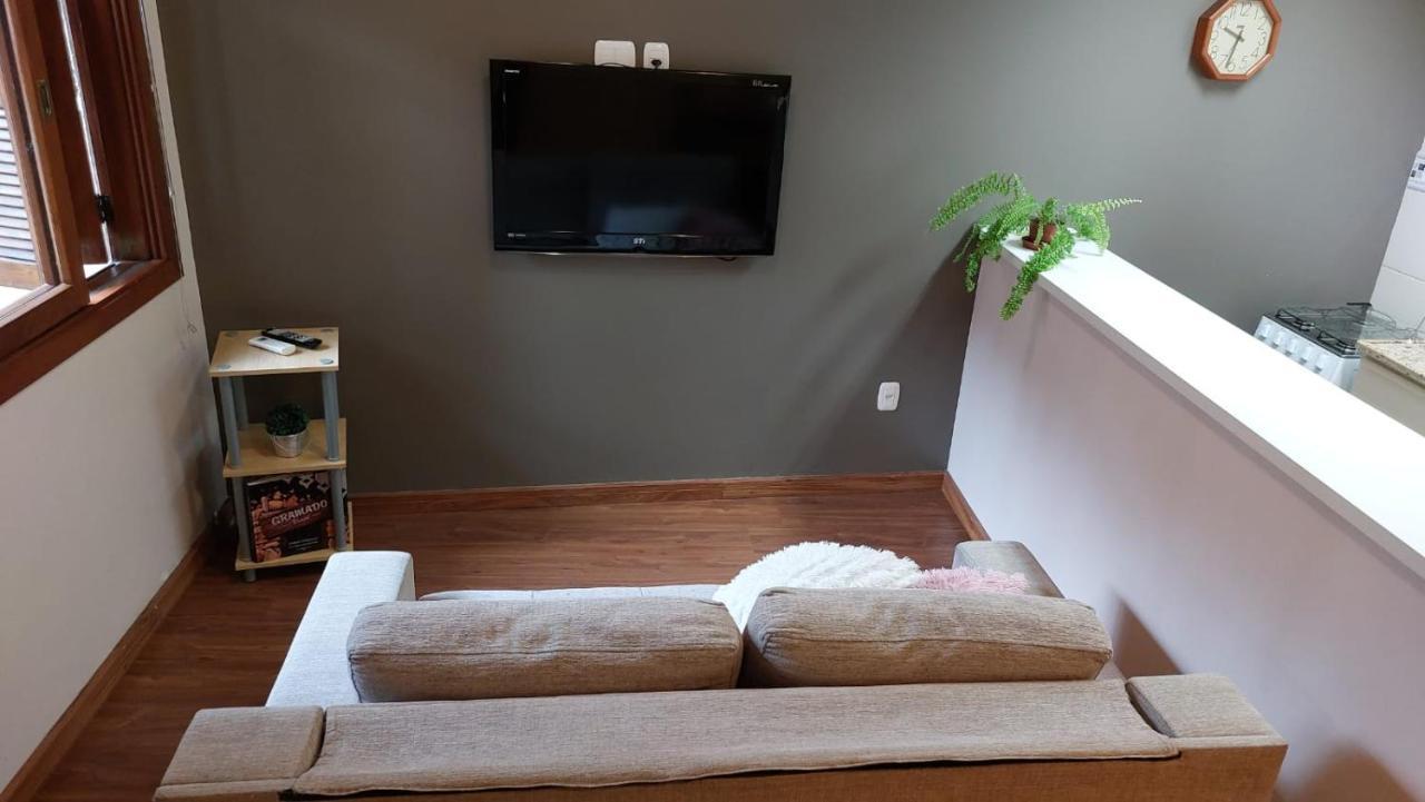 Apartamento Centro Gramado 01 Διαμέρισμα Εξωτερικό φωτογραφία